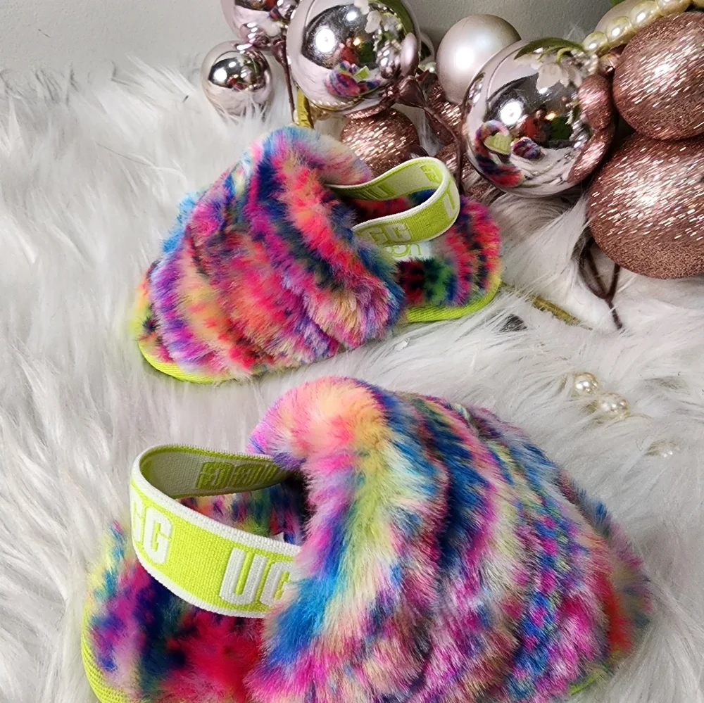 UGG FLUFF YEAH SLIDE Toddler Brand new